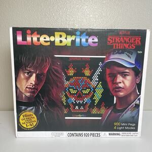 Lite Brite Stranger Things Edition 920 Pieces 16 HD Designs Season 1-4